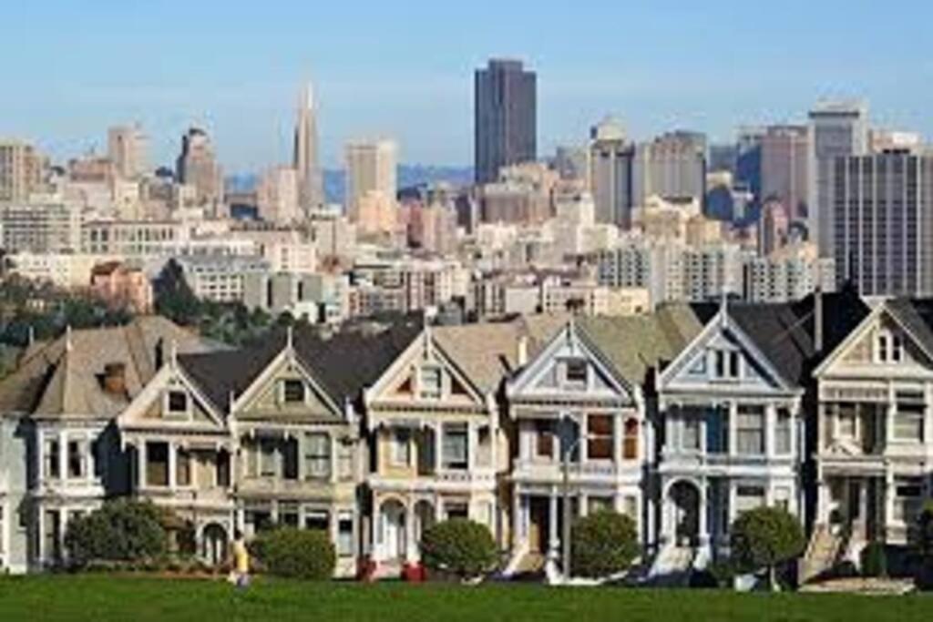 Entire 2Br, Centrally-Located, W/Parking! San Francisco Exterior foto